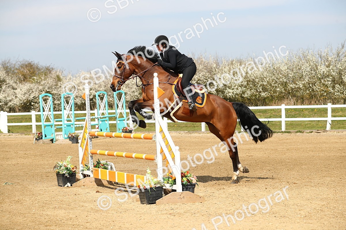 SBM_002503 - Class 10 - Senior Newcomers - 1.10m