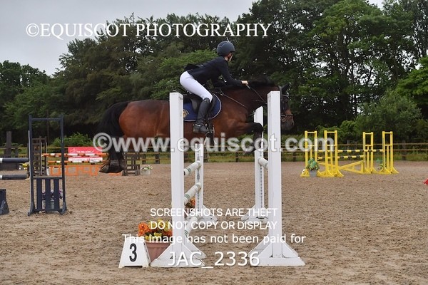 JAC_2336 - CLASS 12  Pony Foxhunter/ 1.10m Open