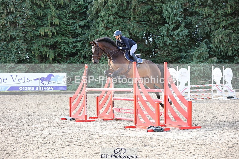 250831A-092824-08937 - Cls 40 Snr Newcomers