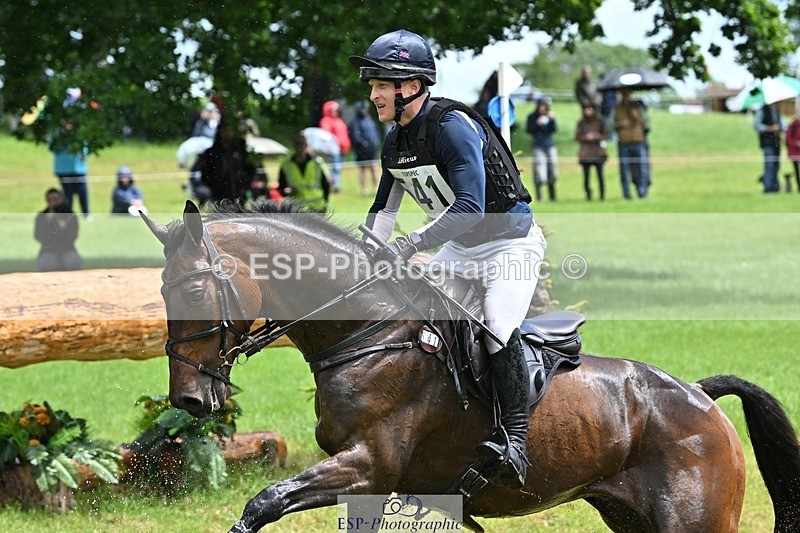 240526-131559-22774 - 541-FRIENDSHIP_VDL-Aaron_Millar