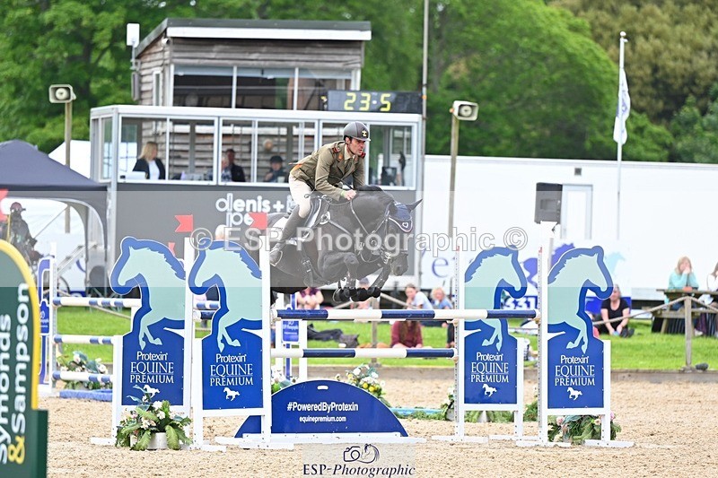 240525-154604-17889 - 534-SWIRLY_TEMPTRESS-Giovanni_Ugolotti