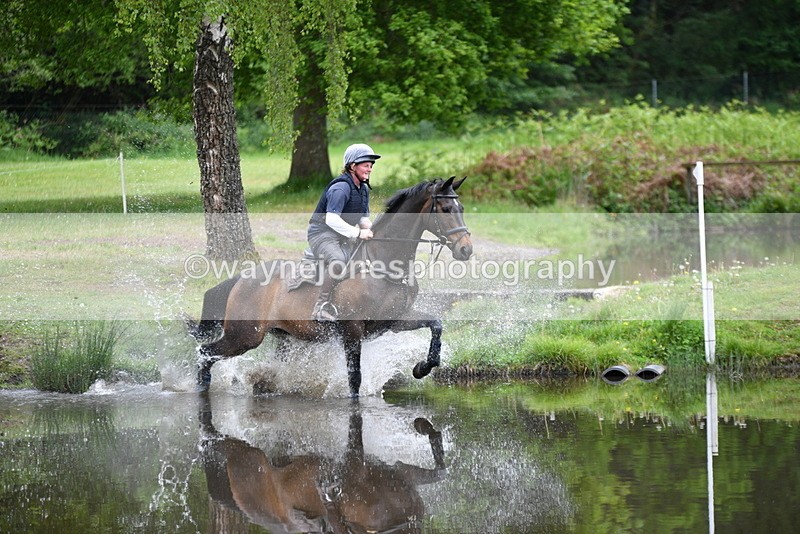 WJ5_5287 - Time 12:04 to 13:05