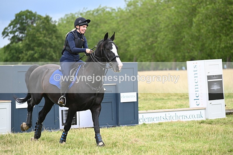 WJ6_3329 - Time at Jump 11:41 to 12:19