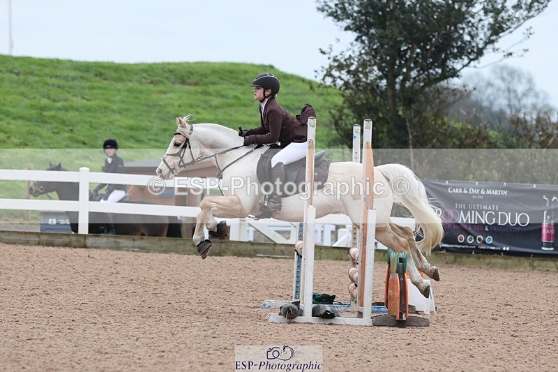 241116X-091326-00195 - Cls 05 Pony Intro 80