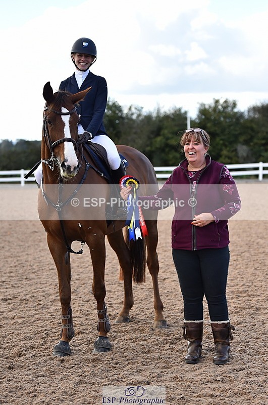 231014A-145812-05407 - Cls 15 1.05m Amateur Q 2nd R