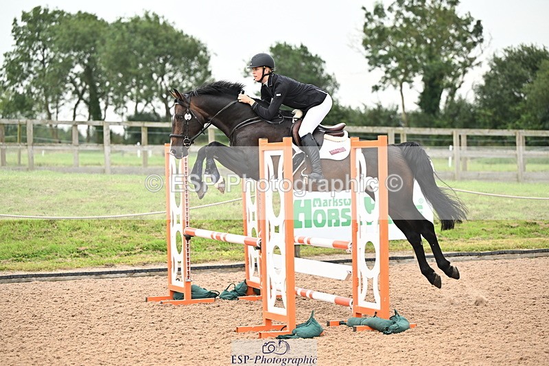 240828A-103344-00125 - Cls 1 Snr British Novice and 90cm Open