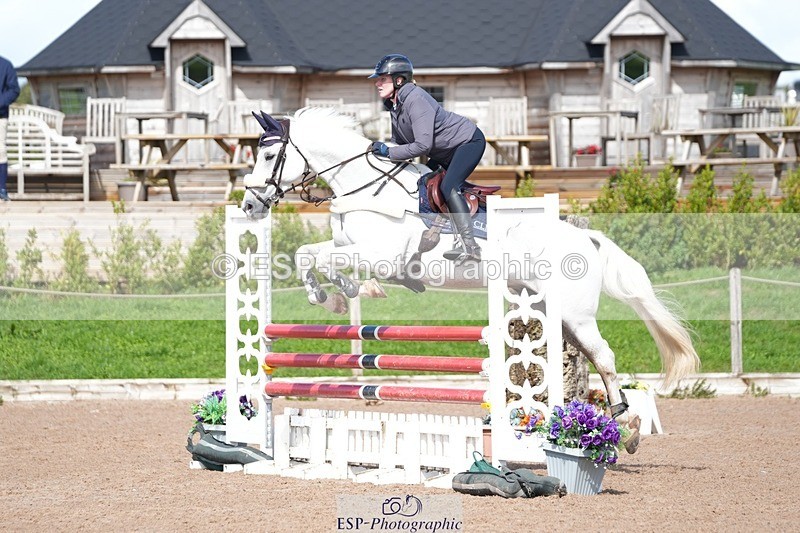 250913-134310-07228 - Cls 17 Chard 1.10m Speed Derby