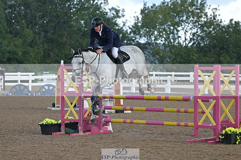 240912A-101537-00951 - Cls 8 Snr British Novice and 90cm Open