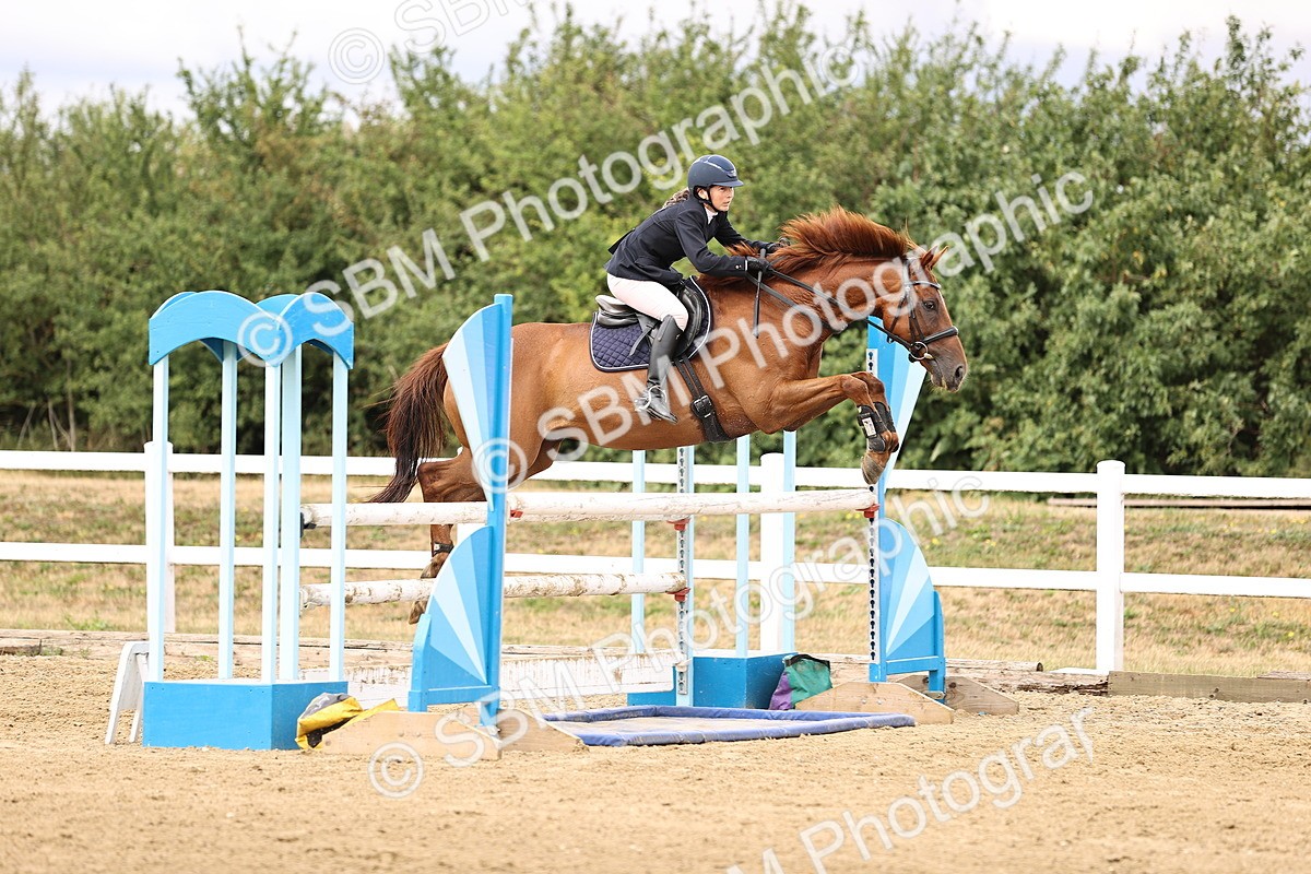 SBM_026832 - Class 13 - Senior Newcomers - 1.10m