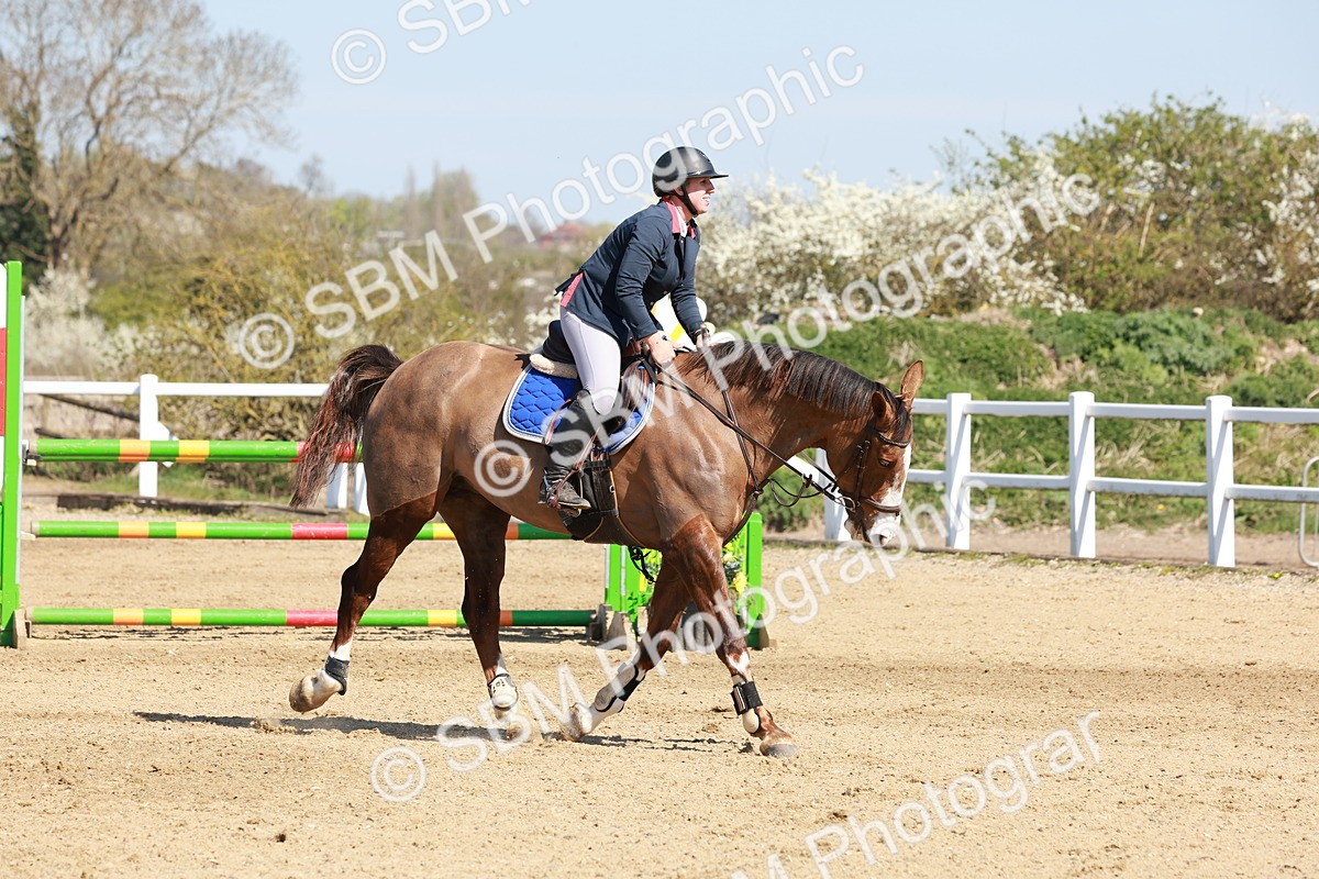 SBM_004218 - Class 17 - Senior Newcomers - 1.10m