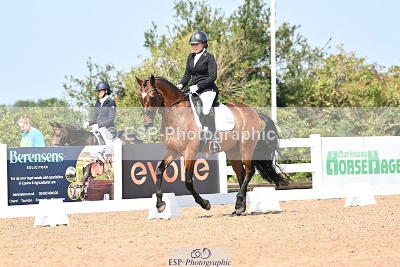 250816-122708-04254 - 105-Danielle.ThackrayTrevoulter.Mega.Mix.Two