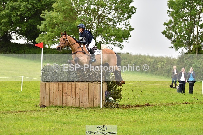 240526-133440-22599 - 418-REHY_DJ-Yasmin_Ingham