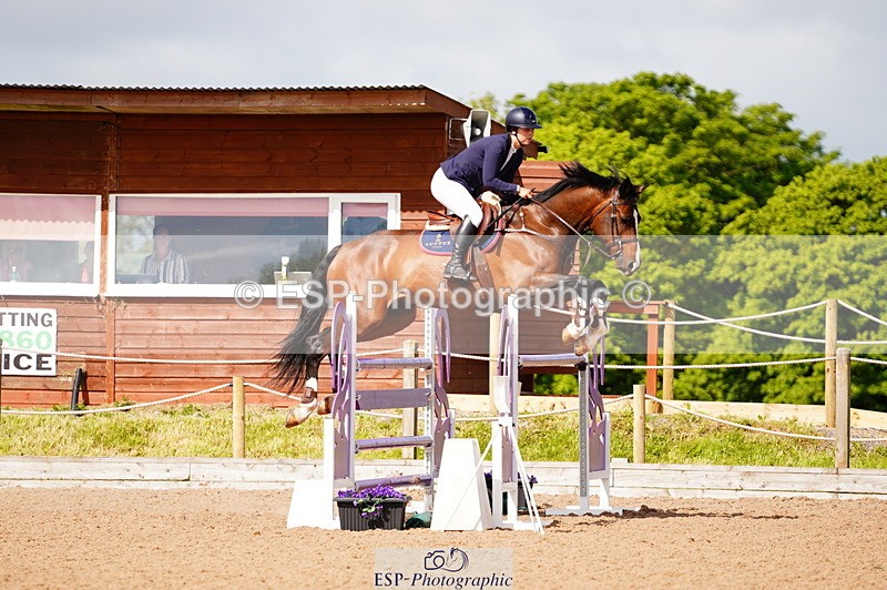 240526A-101158-07329 - Cls 25 National 1.30m Open