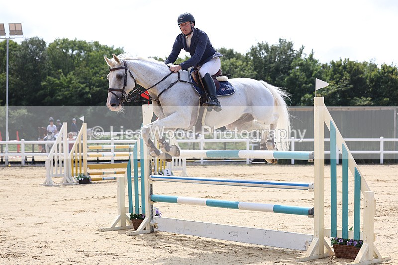 3E7A1838 - Class 9: Senior Foxhunter/1.20 open