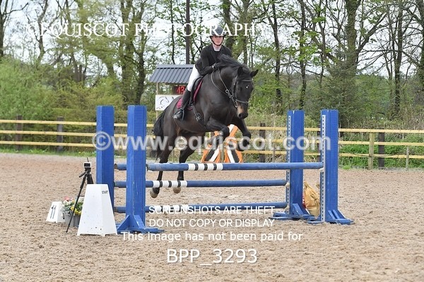 BPP_3293 - CLASS 14 SUN Senior BritiNovice/ 90cm Open