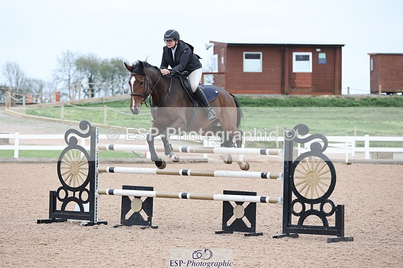 241101A-152646-02972 - FRI Cls 7 Blue Chip Grade B&C Jump Off