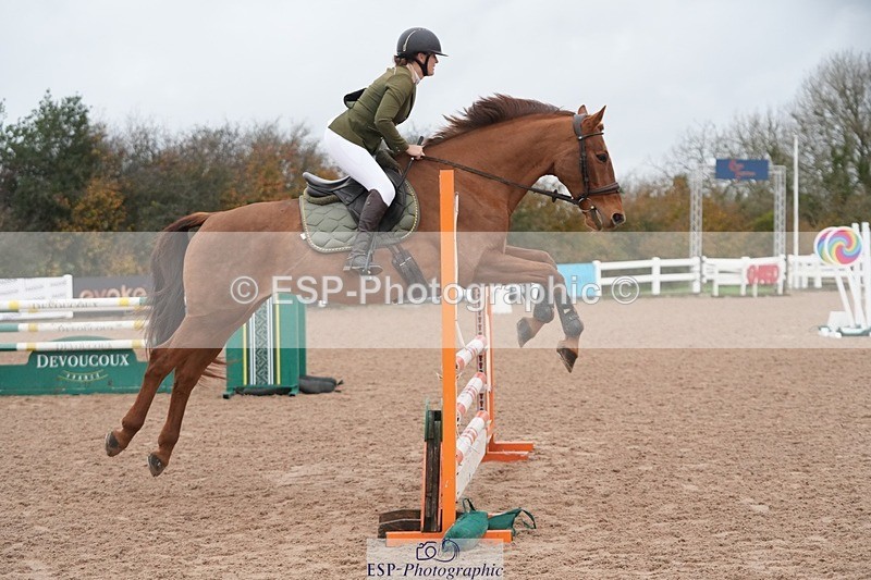 251109-085440-03110 - Cls 15 British Novice and 90cm Open