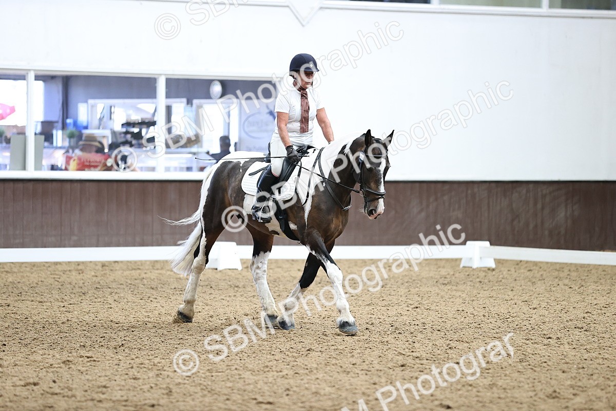 SBM_001952 - Novice 4 - 11.15-13.22