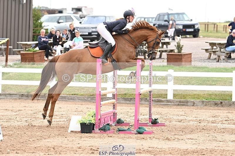 250727-095024-08927 - Cls 31 British Novice and 90cm