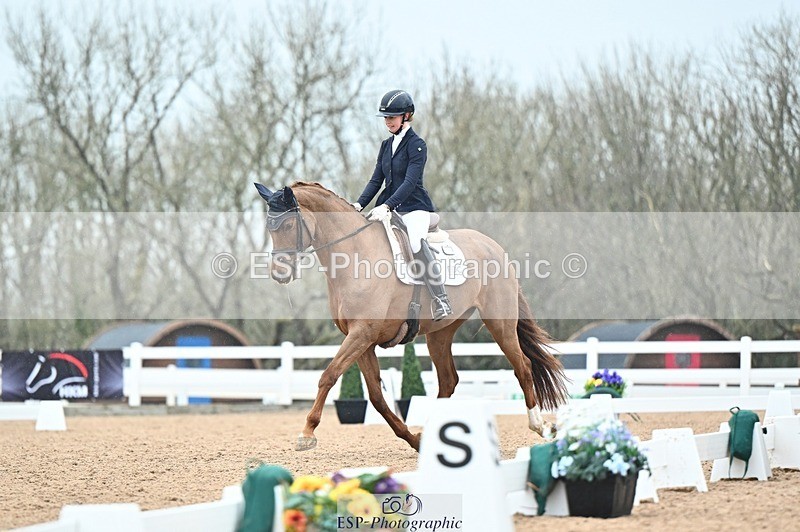 250214-120811-01430 - 148-Robyn.Walker-Voila.St.Giles