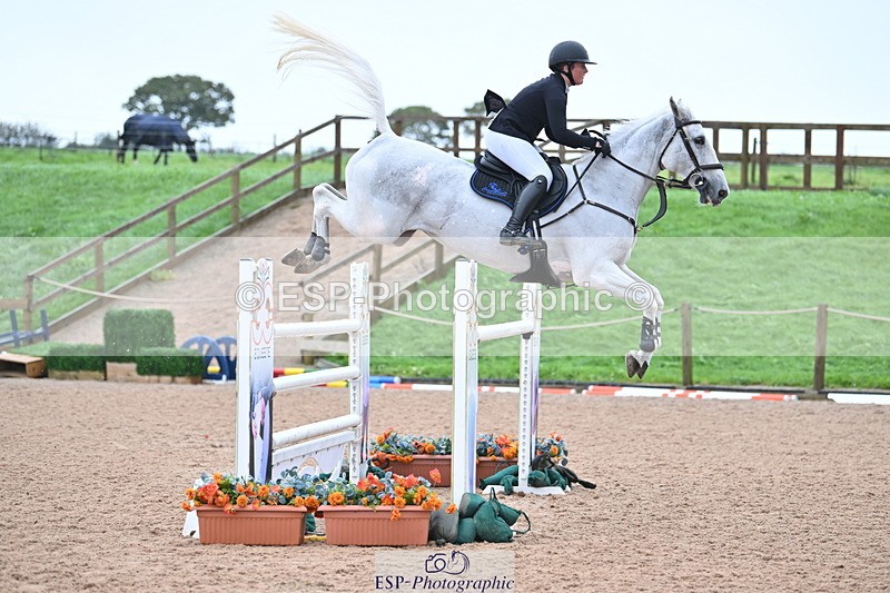 231013A-155403-03134 - Cls 10 National 1.30m Open