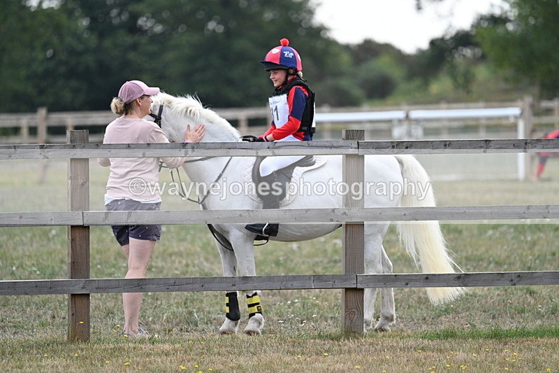 WJ7_0836 - XC Time 10:46 to 11:14