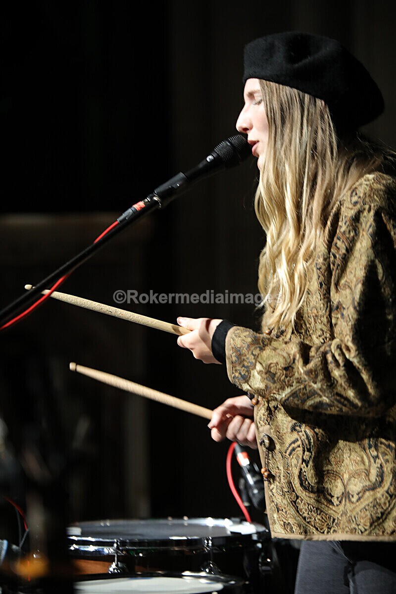 FOLK N BLUES-697 - FOLK and BLUES SEPT 2022