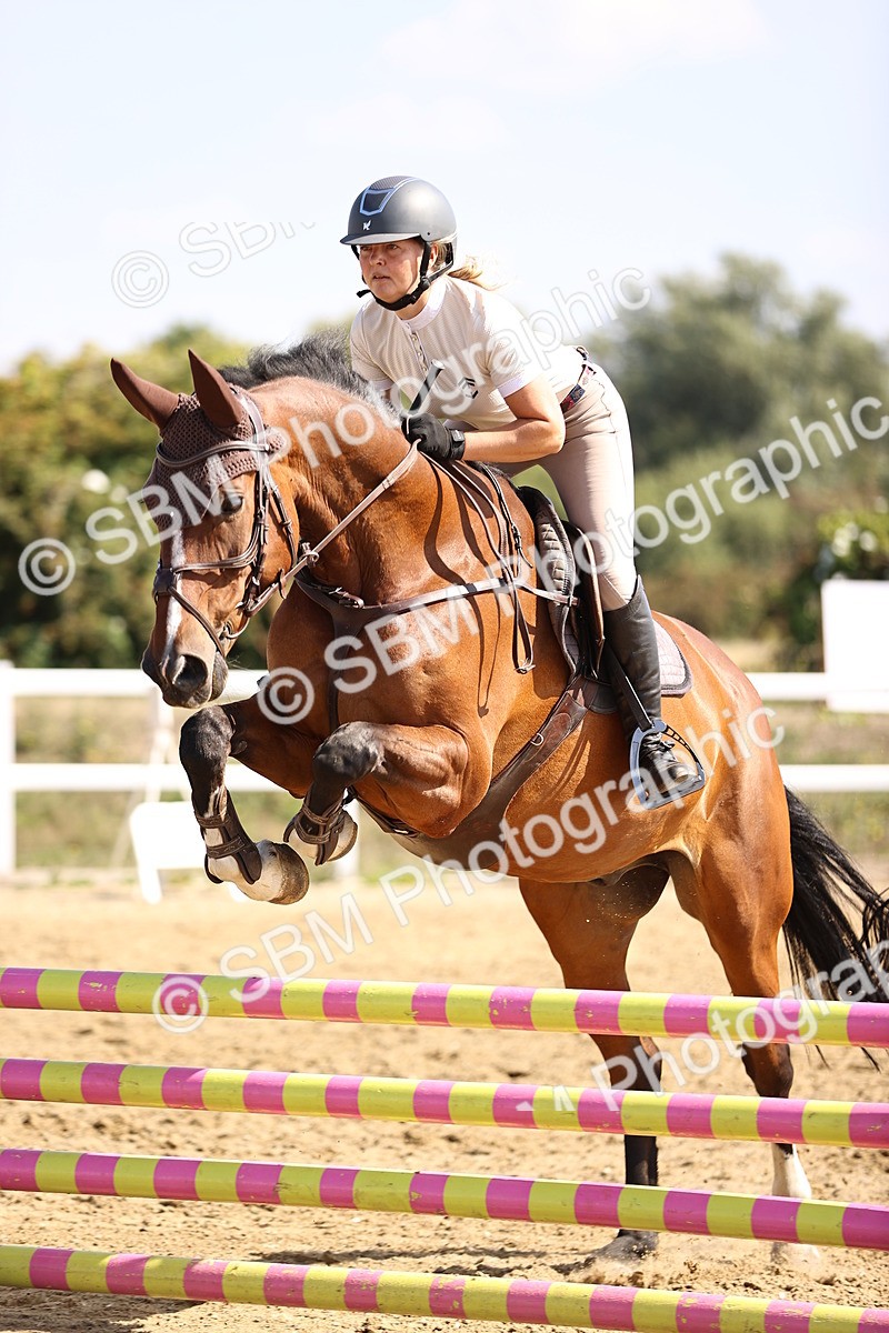 SBM_005853 - Class 9 - Senior British Novice - 90cm