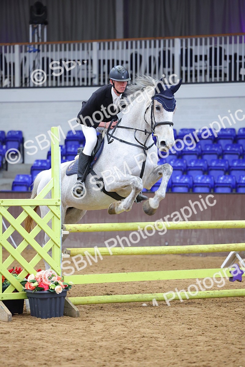 SBM_009797 - Class 20 - Senior British Novice/ 90cm Open - First Round (0.90m)