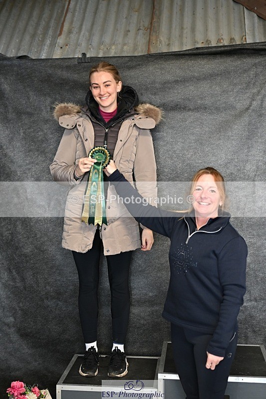 260213-130241-00712 - Cls 7 FEI Inter I Silver Presentations