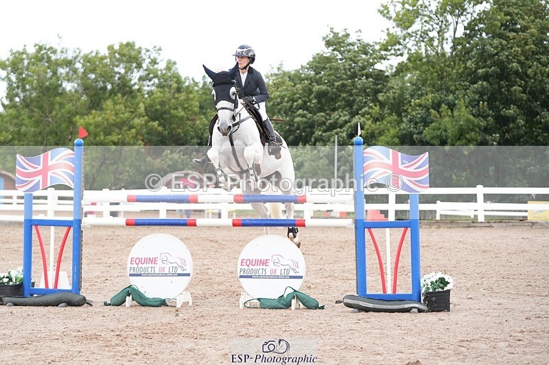 250720-092605-18147 - Cls16, 1 Star Silver Tour Accumulator