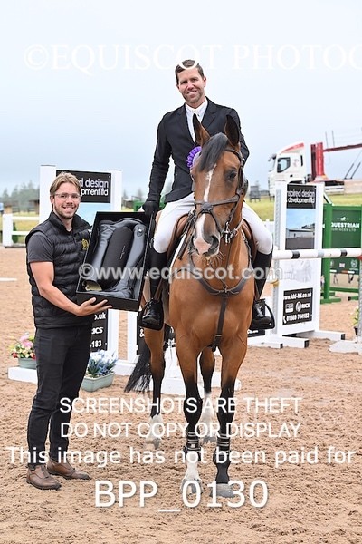 BPP_0130 - CLASS 24 SUN Redpost Equestrian Senior Foxhunter/1.20m Open