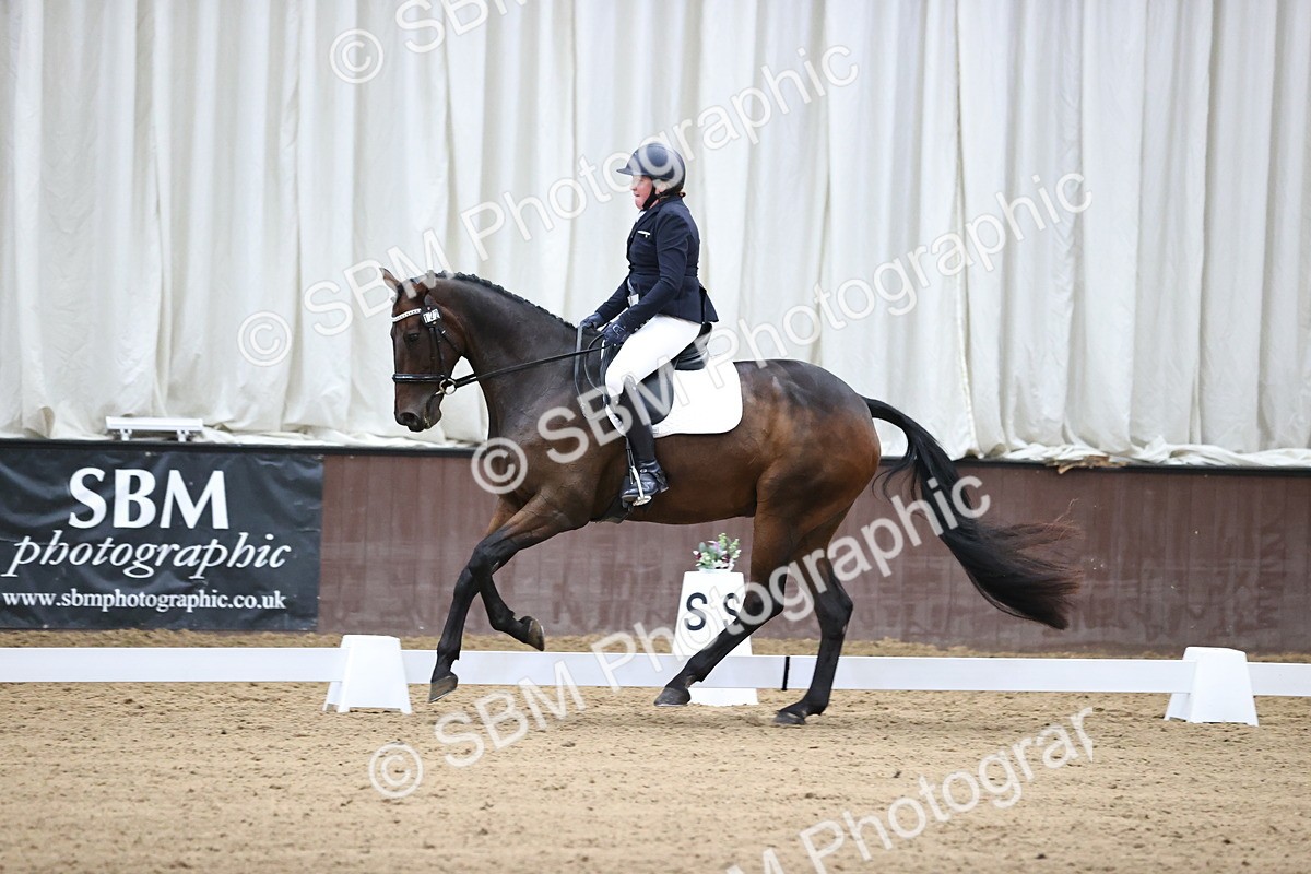 SBM_019004 - Class 21 - Medium 73 - 9.00-10.00