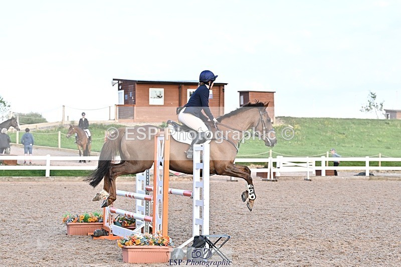 250513-191209-01175 - 90cm