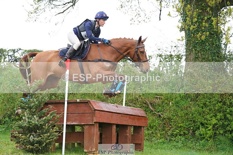 250418-102844-01003 - 053-Jancis.Weal-ESCAPE.THE.OPPOSITION