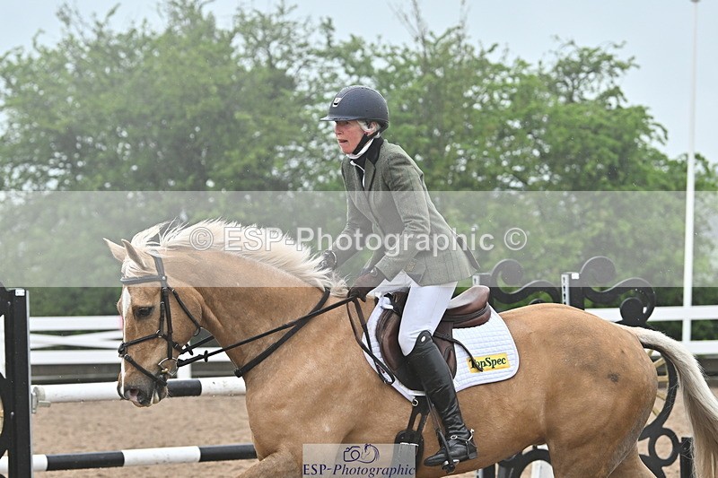 240501A-102639-00276 - Cls 5 Snr Discovery and 1m Open