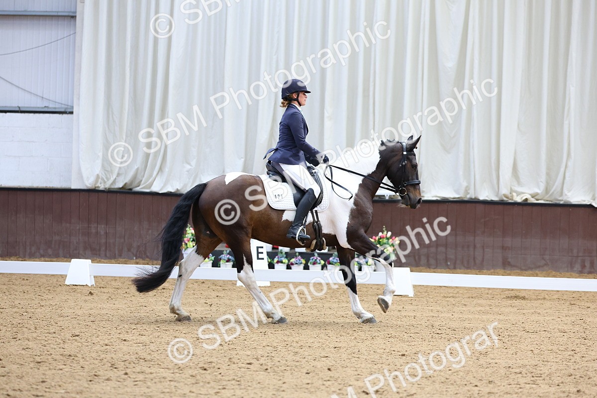 SBM_015895 - Class 15 - Novice FSM - 9.50 - 11.10