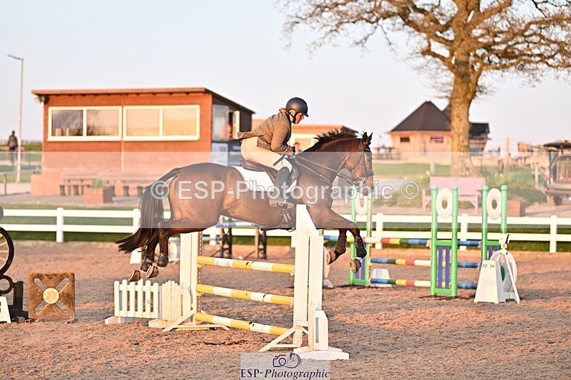 250408-193706-01328 - 1m