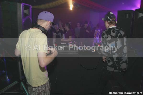 002 - Soul:ution vs Strange Fruit  28.05.10