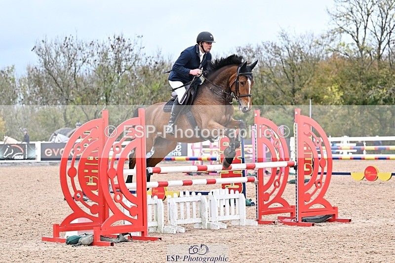 251029-100437-00144 - Discovery and 1m