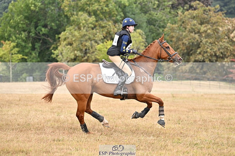 250824A-124029-36139 - 2049-Mia.Lewis-The.flying.scotsman