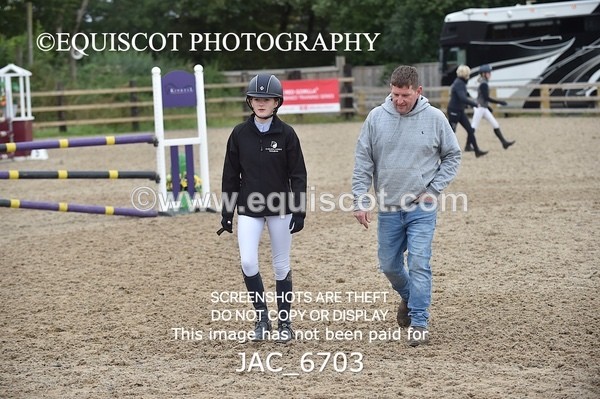 JAC_6703 - CLASS 17 SUN Pony Newcomers/ 1m Open