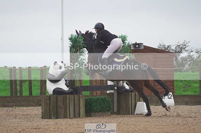 231017A-160502-07762 - Cls 31 Snr 1m Derby