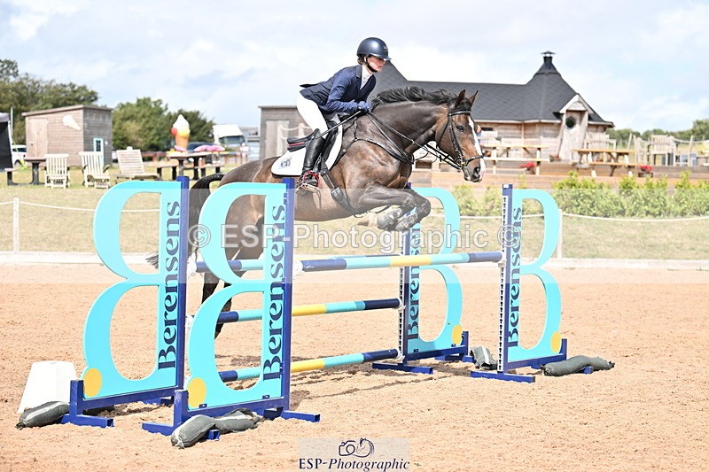 250827B-141202-00670 - Cls 6 Snr Fox 1.20m & Cls 7 1.30m