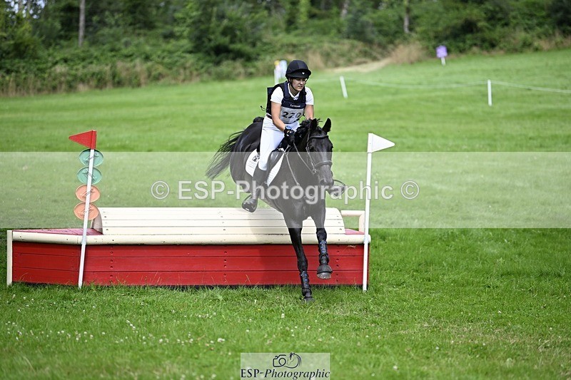 240803-143104-08236 - 220-Eleanor_Newcombe-MR_DARCY