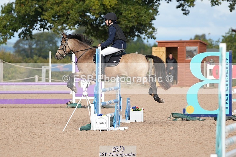 250921-100359-02098 - Cls 4 Pony British Novice and 80cm