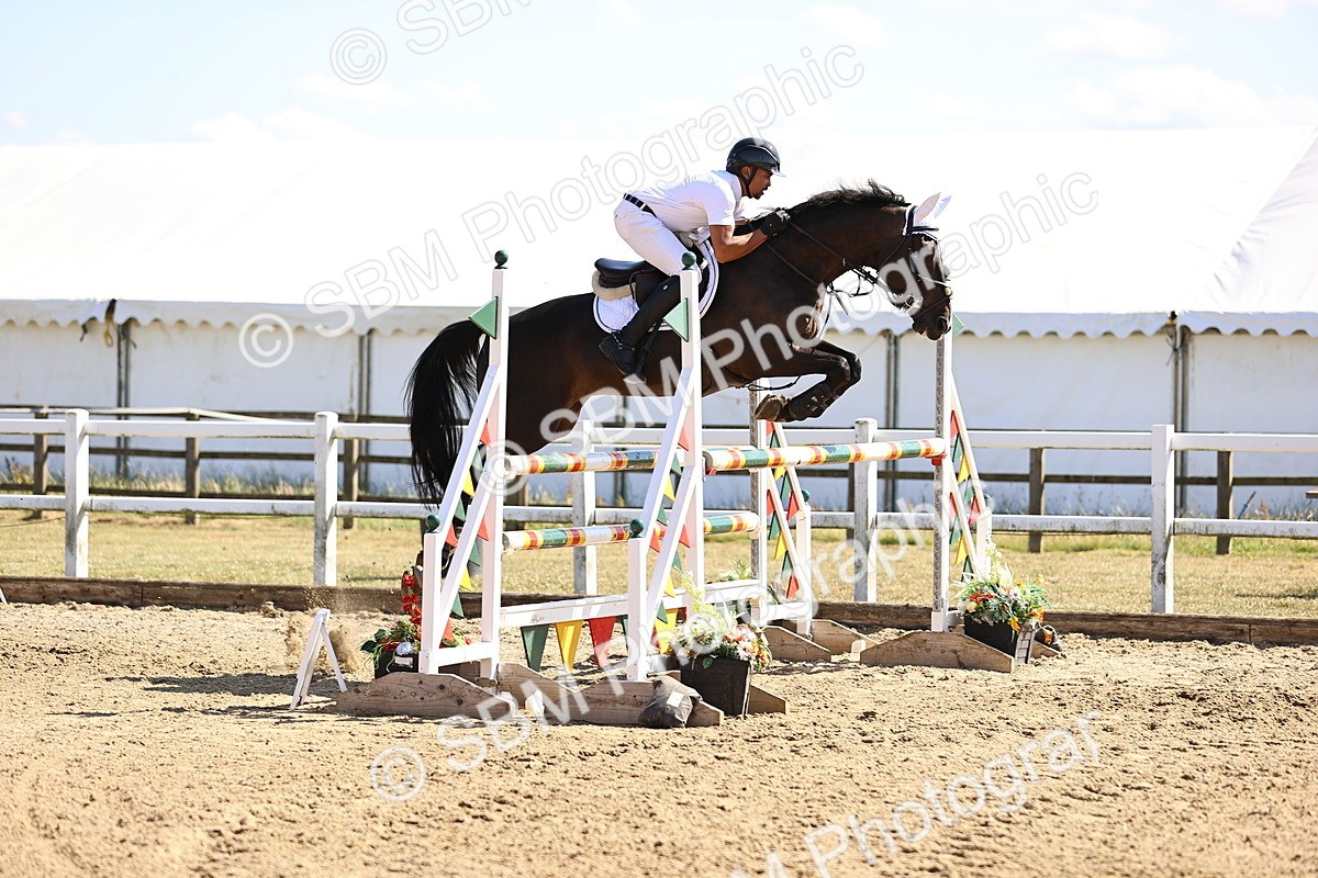 SBM_015547 - Class 16 - Senior foxhunter - 1.20m Open