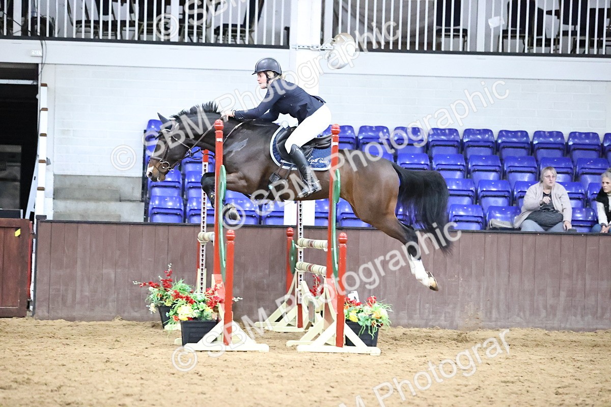 SBM_001985 - Class 4 - Senior Newcomers - 1.10m Open