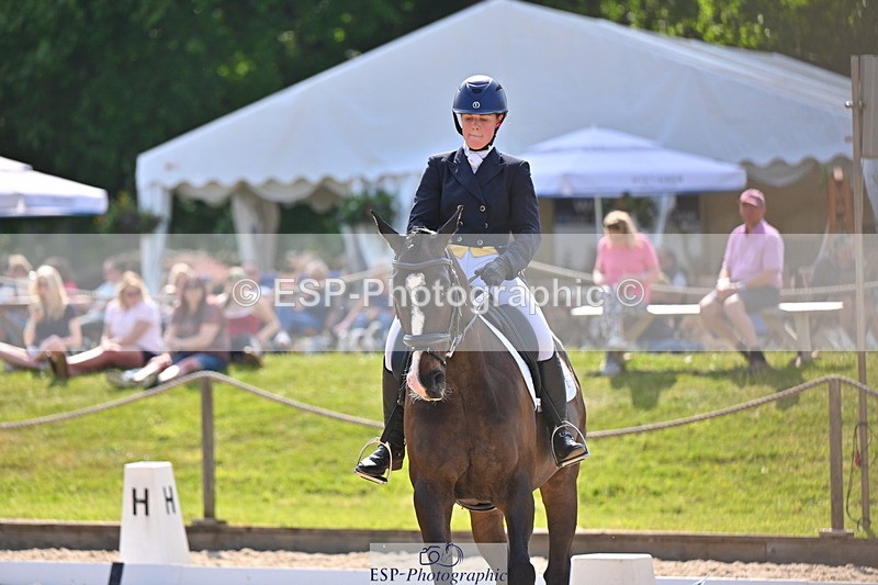 250523A-160926-08189 - A-060-Sophie.Wildern-CARTOON.HERO