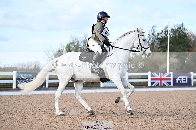 240324A-135928-03561 - Novice 28, 13.00 to 14.00